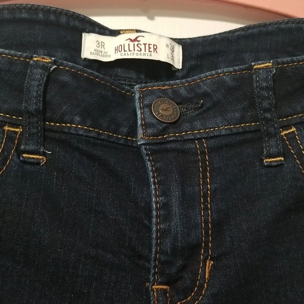 Hollister Dark Wash Jeans - Picture 8 of 13